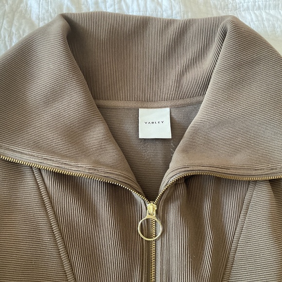 Varley Vine Pullover - Picture 4 of 12